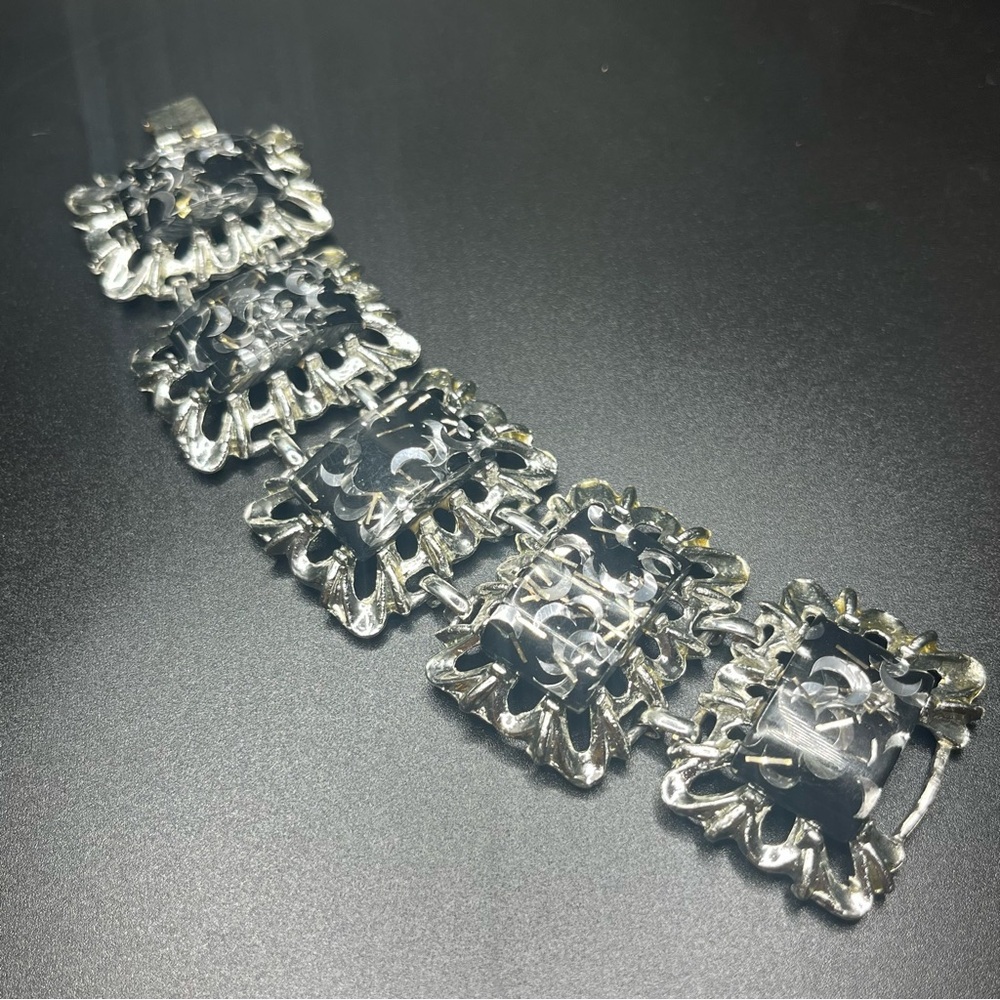 Vintage Silver Tone Chunky Link Bracelet Black Swirl Glass Lucite Statement